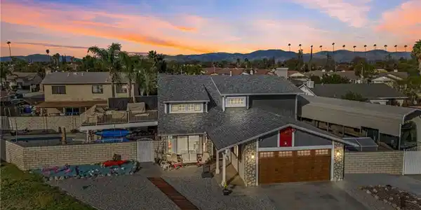 869 Fillmore Court