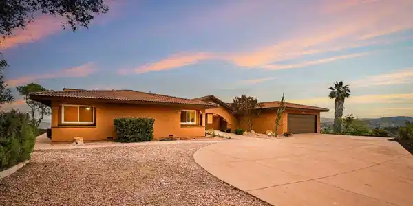 30603 Roadrunner Ridge