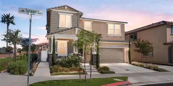 3503 S Tanager Drive