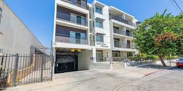 3061 W 12th Place