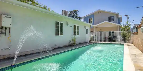 3305 Community Avenue