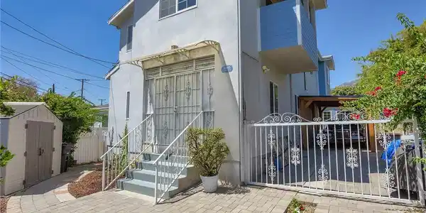 Image 4