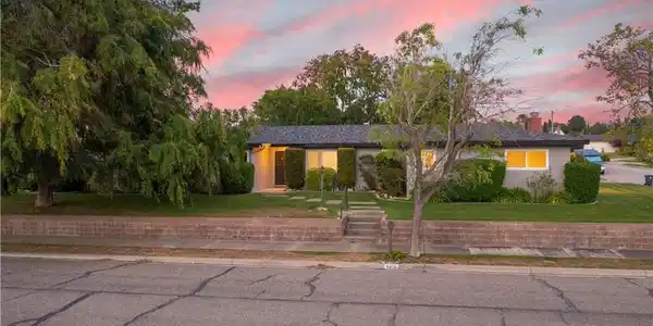 4916 Tonya Lane