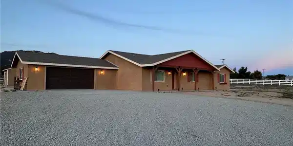 49450 Forest Springs