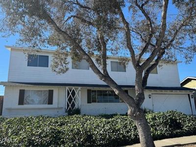 275 Fairfax Avenue