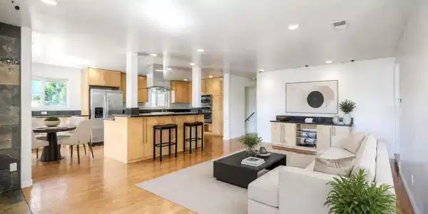 1315 Alta Vista Drive