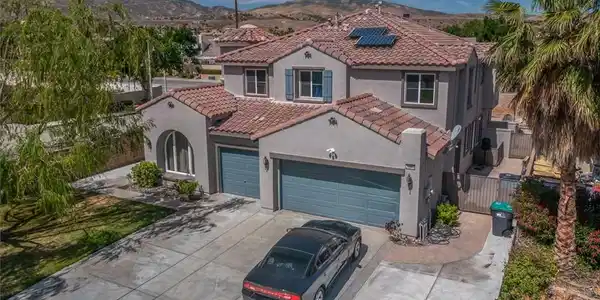 39269 Clear View Court