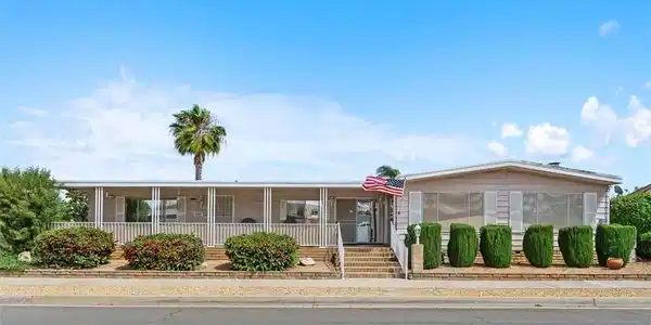 2975 Manzanita Way