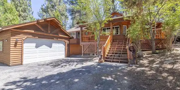 1280 Constellation Drive