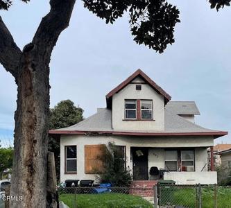 647 E 50th Street