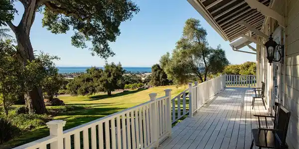 1835 Santa Monica Road