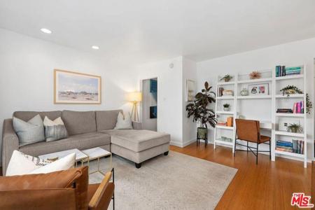 2431 3rd Street