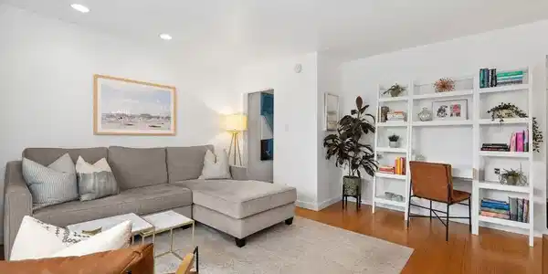 2431 3rd Street