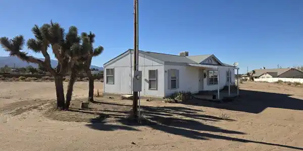 9572 Smith Road