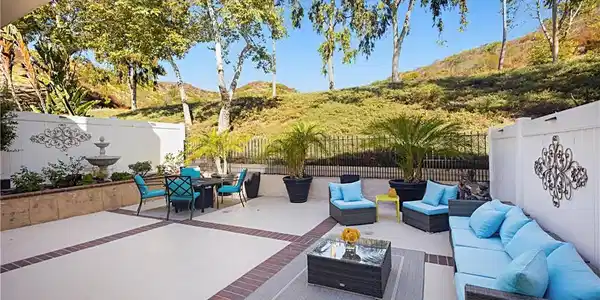 75 Mira Mesa