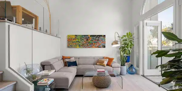 1323 Bayside Circle