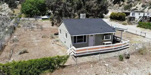 4112 Grant Trail