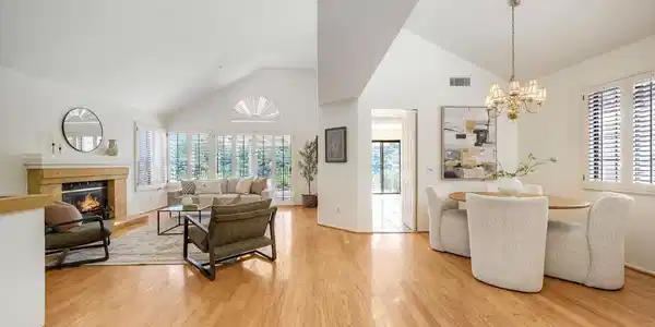28758 Vista Valley Dr