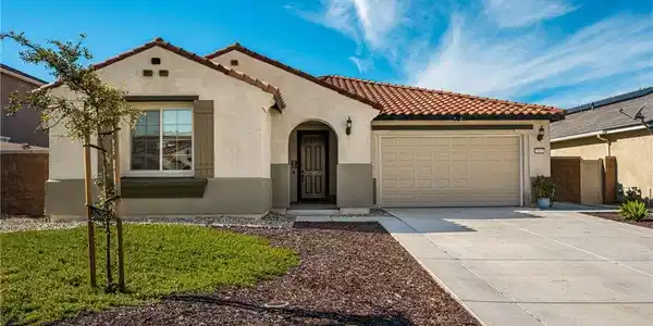 29807 Pumpwood Court