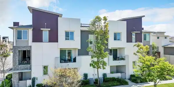 1842 Observation Way
