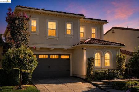 7256 Santorini WAY