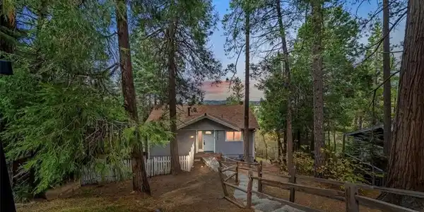 24646 Lake Gregory
