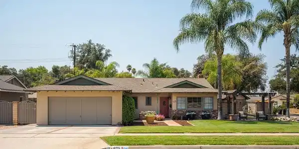 625 Cardinal Lane