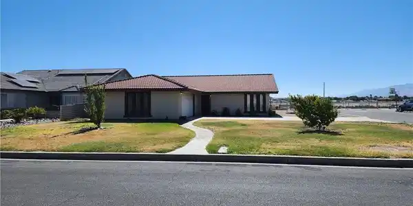 18663 Arrowhead Trail