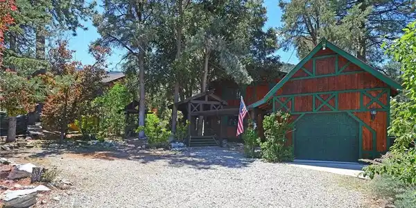 1801 Bernina Drive