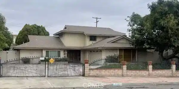 5981 Rogers Lane