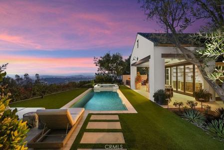 30 Catalina Vista Rd