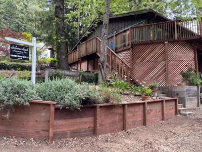 526 Lower Locksley Road