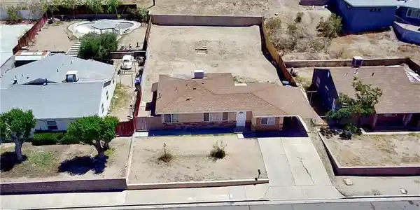 640 Flora Street