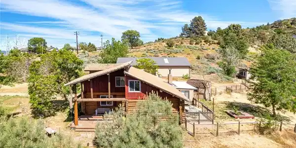 30771 Fox Ridge Court