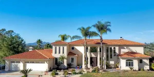 2471 Canyon Creek Road