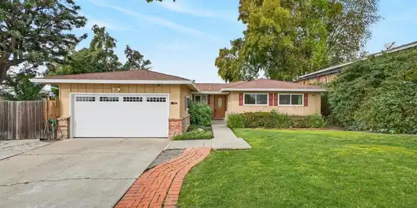 14705 E Hills Drive