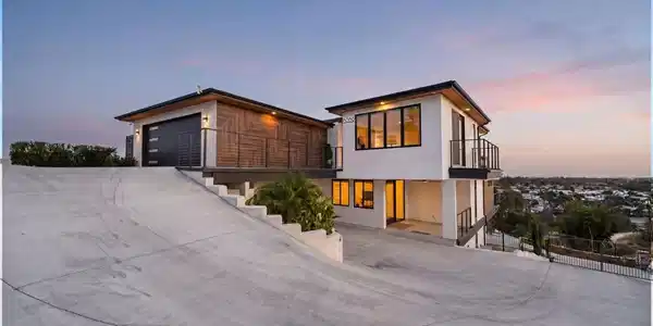 8089 Camino Predera