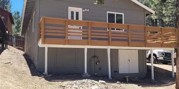 928 W Sherwood