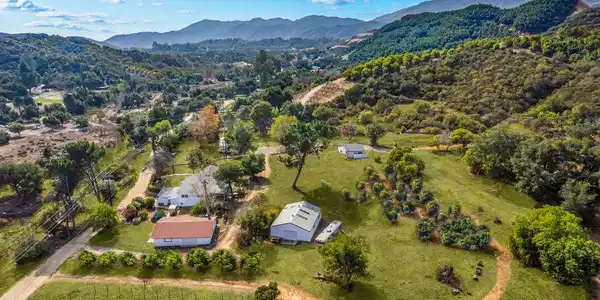41322 De Luz Road