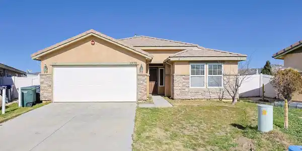 1370 Buckwheat Trail