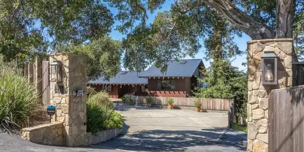 214 Crest Road