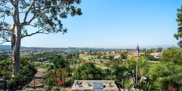 29161 Bobolink Drive