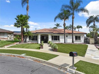 1842 Balboa Way