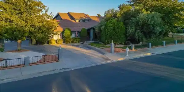 42722 20th Street W
