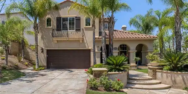 29273 Moon Dust Court
