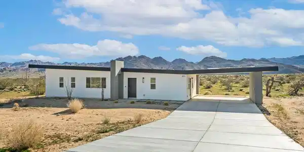 62471 Crestview Drive