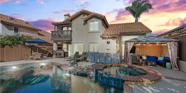 10963 San Mateo