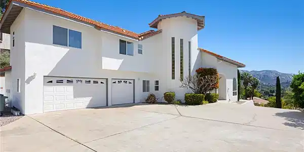 16262 Oak Springs
