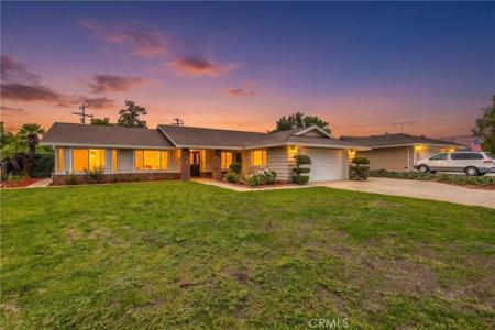 318 Sandalwood Drive