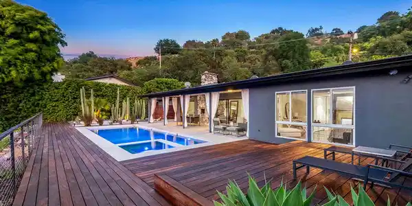 3532 Beverly Glen Boulevard